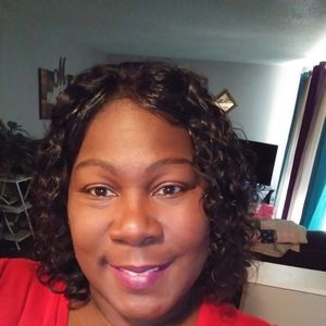 Meet your Posher, Kayshontel